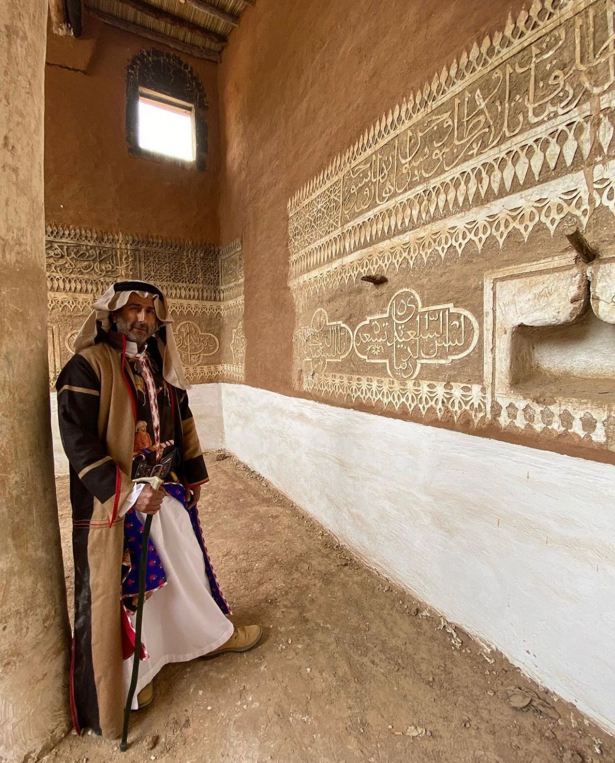 Color and Cultural Design: Traditions and Tones