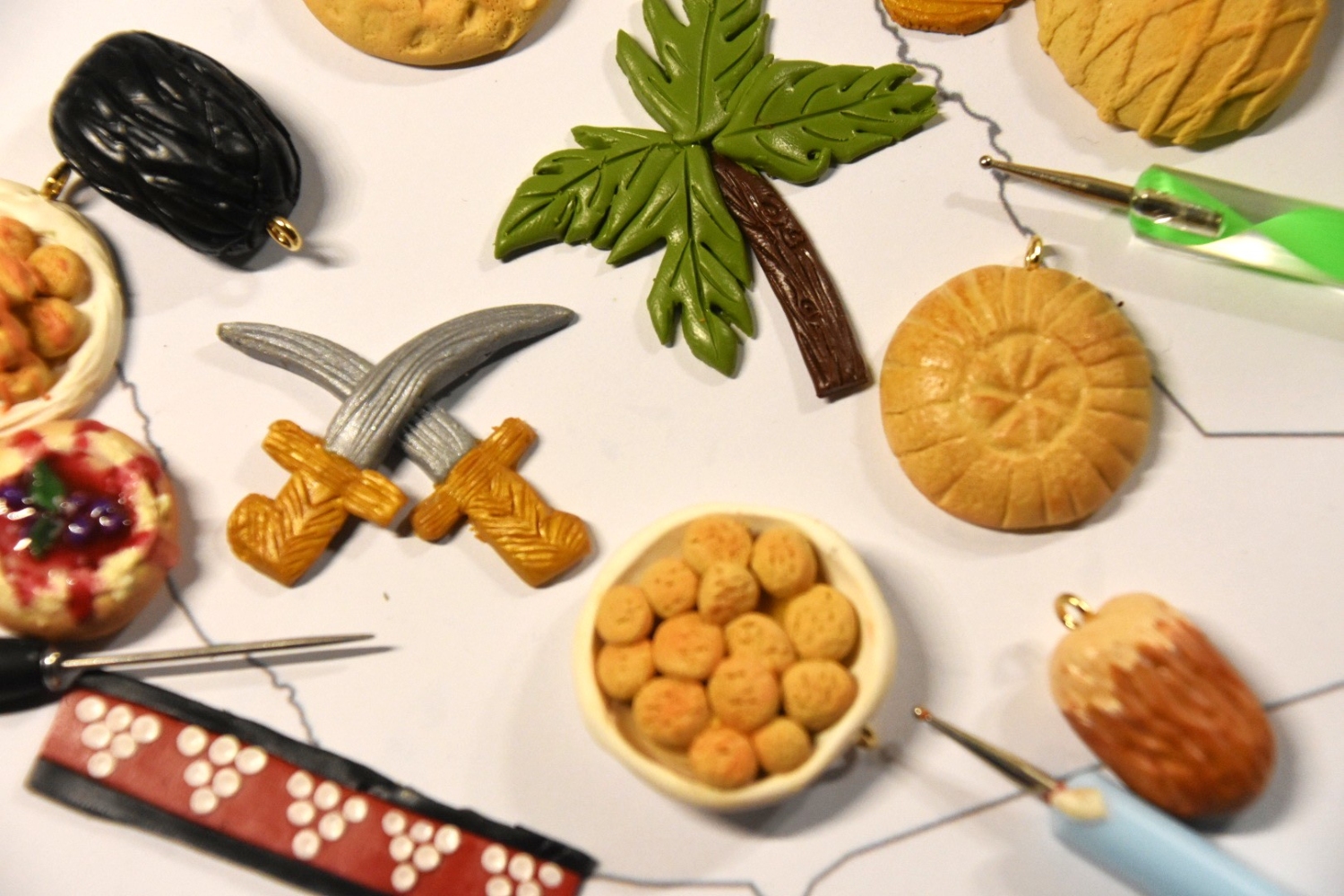 Create Miniature Saudi Foods with Clay